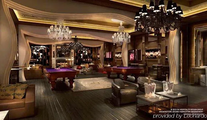 Hard Rock (adults Only)